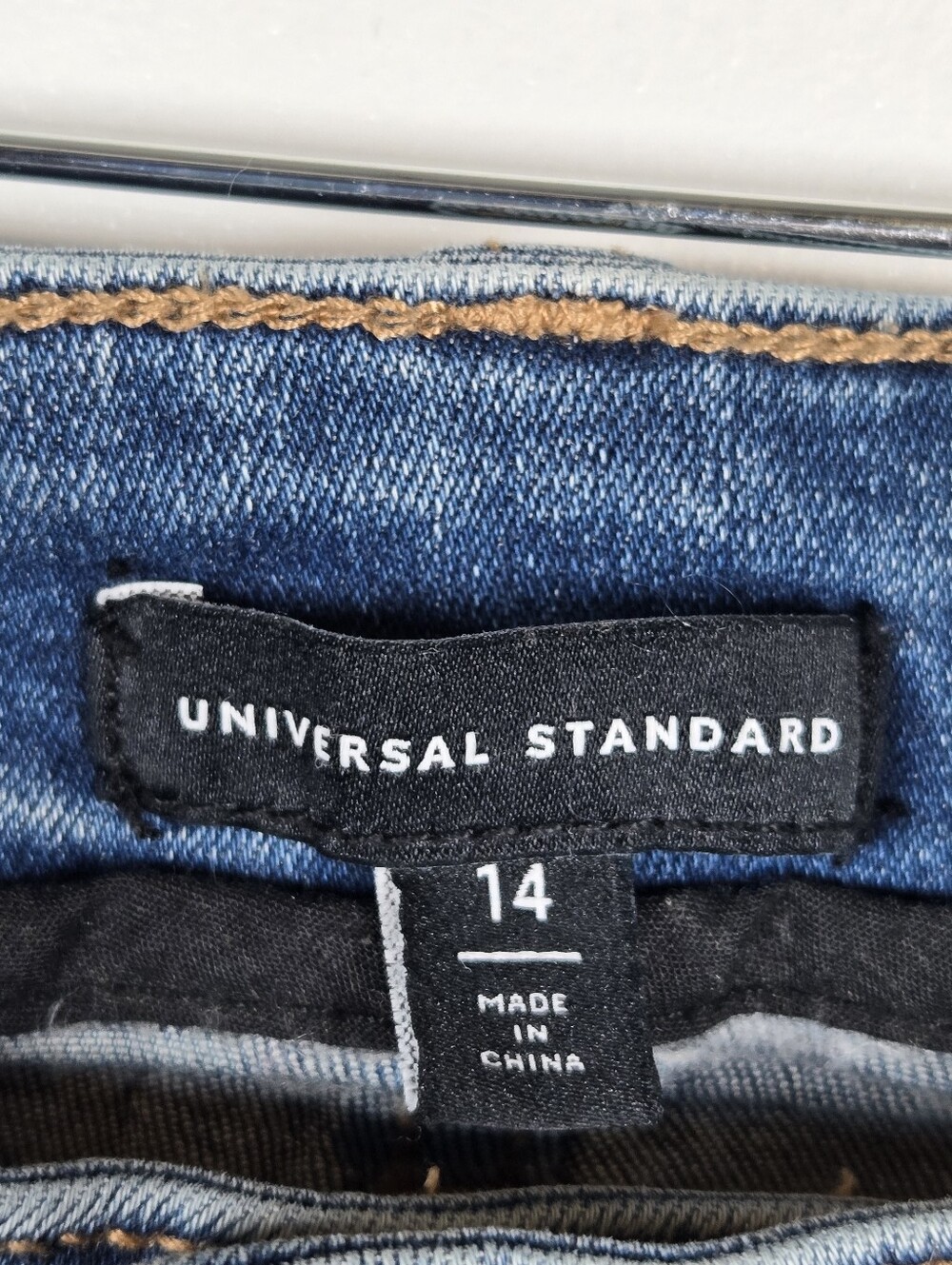 Universal Standard Seine High Rise Skinny Cuffed Cropped Denim Jeans Size 14 - Picture 2 of 14